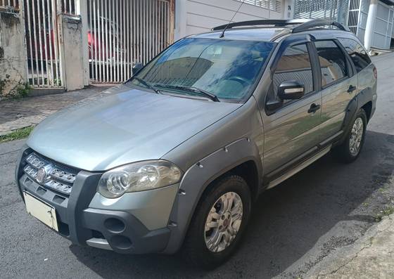 FIAT PALIO 1.8 MPI ADVENTURE WEEKEND 16V FLEX 4P MANUAL